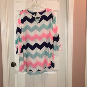 Chevron top